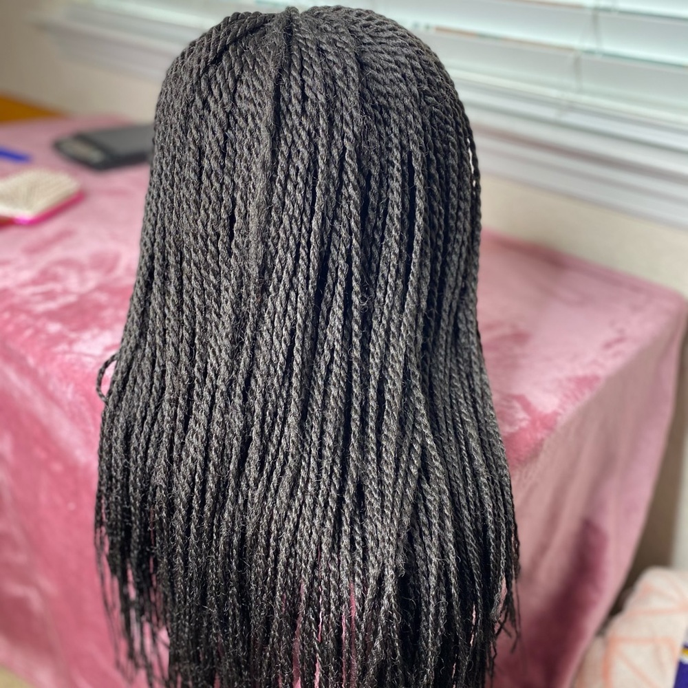 Used Medium Box Braids Wig